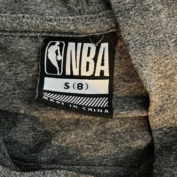 NBA lightweight gray NET DRY hoodie size 8 - Picture 5 of 7